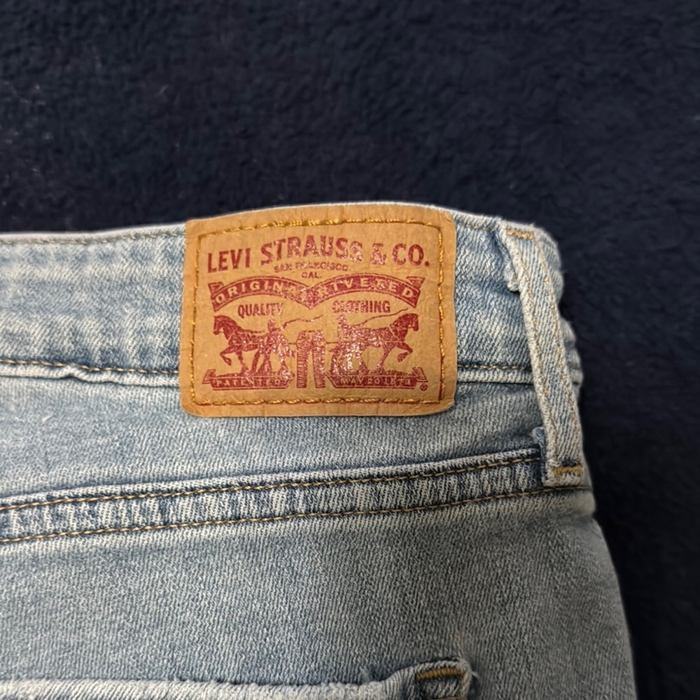 Levi's Light Blue Denim Jeans Hi Rise Skinny size 33 x 29 inseam